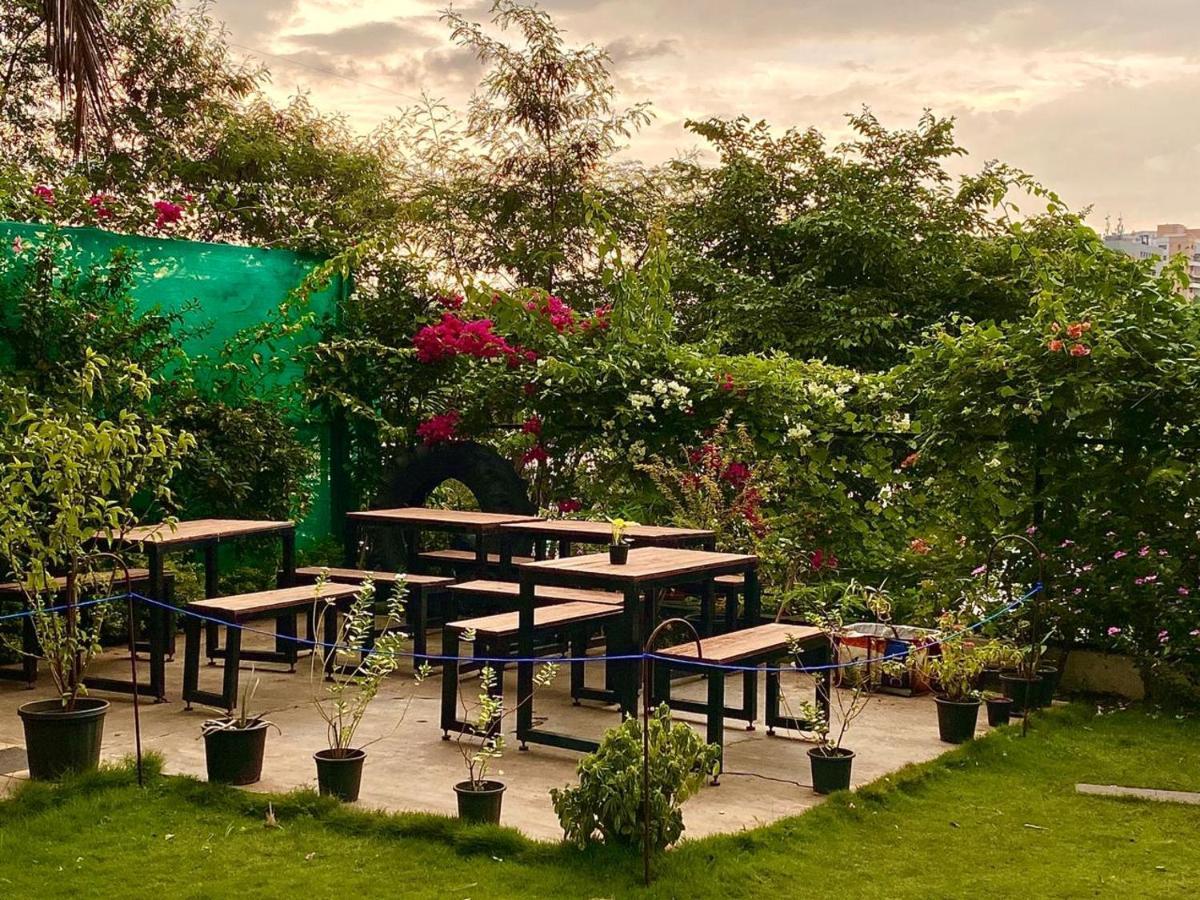 Hostel Urban Nomads Pune Riverside Colive Cowork Exterior foto