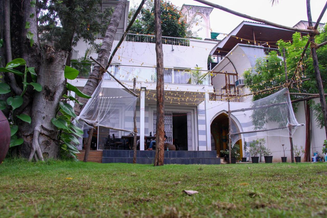 Hostel Urban Nomads Pune Riverside Colive Cowork Exterior foto