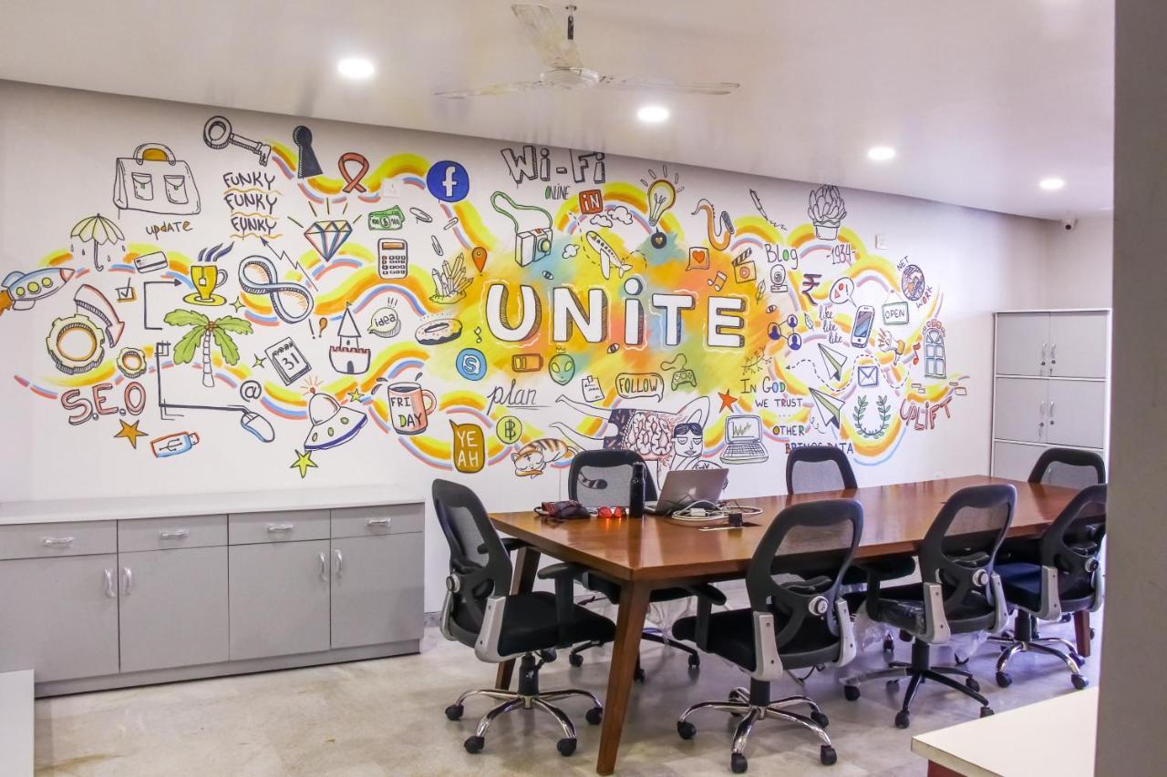 Hostel Urban Nomads Pune Riverside Colive Cowork Exterior foto