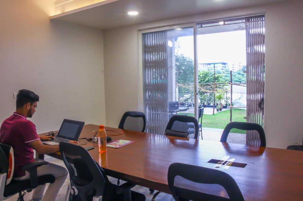 Hostel Urban Nomads Pune Riverside Colive Cowork Exterior foto