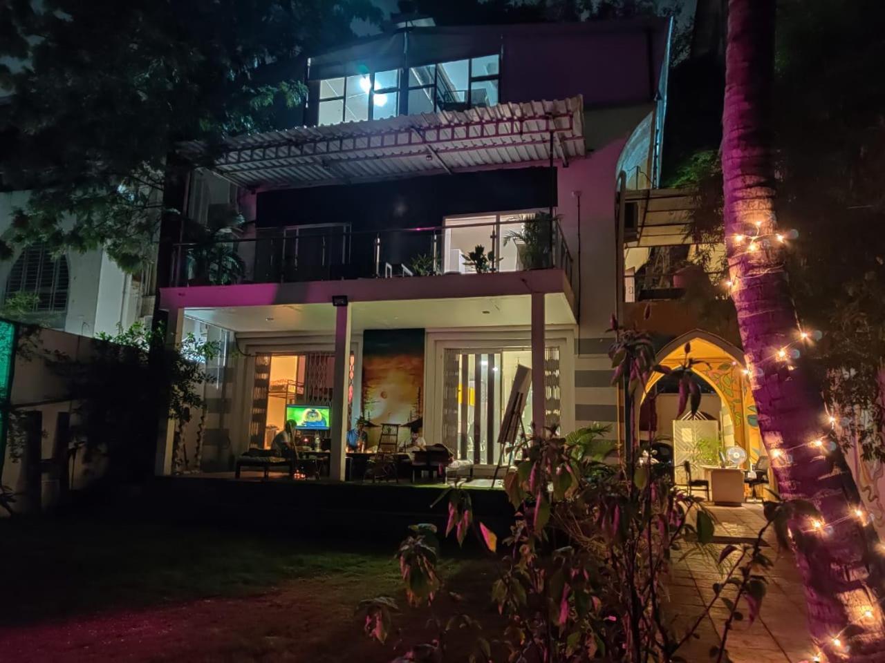 Hostel Urban Nomads Pune Riverside Colive Cowork Exterior foto